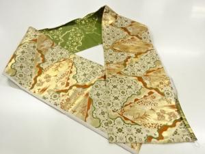 花鳥模様織出し半衿